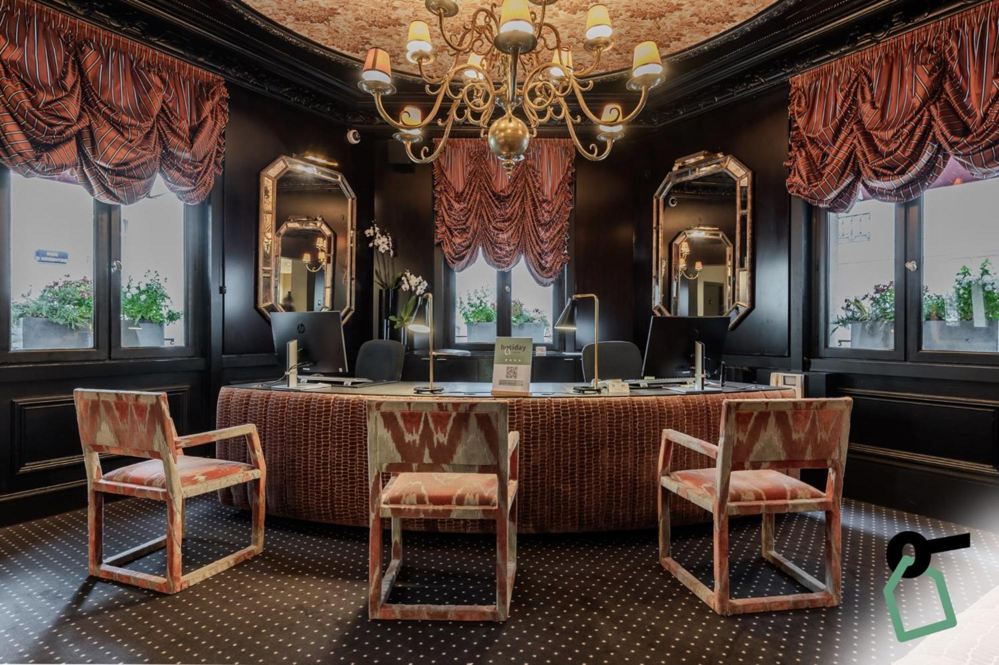 Hotiday Room Collection - Paris Arc De Triomphe Exterior photo